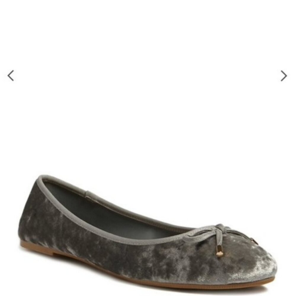 Crushed velvet gray ballet flats size 6